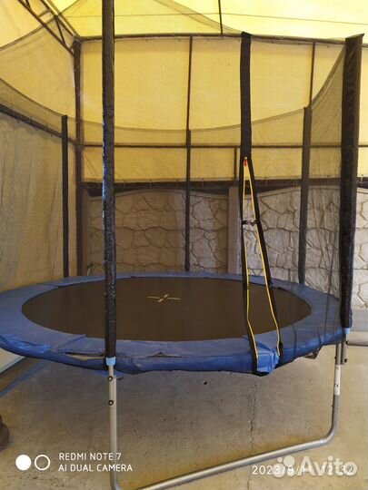 Батут с защитной сеткой бу