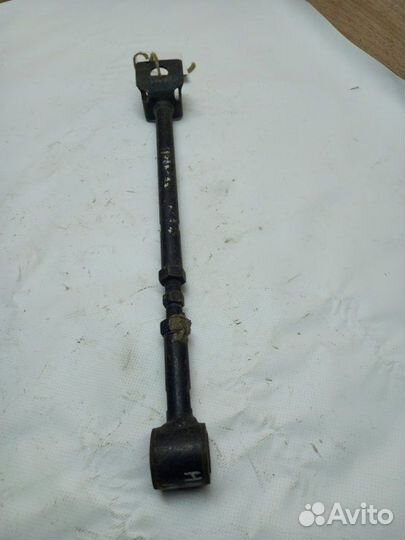 Рычаг подвески задний Nissan Bluebird U14 QG18DD