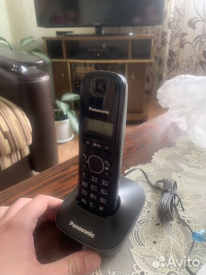 Телефон беспроводной (dect) Panasonic KX-TG1611RUH