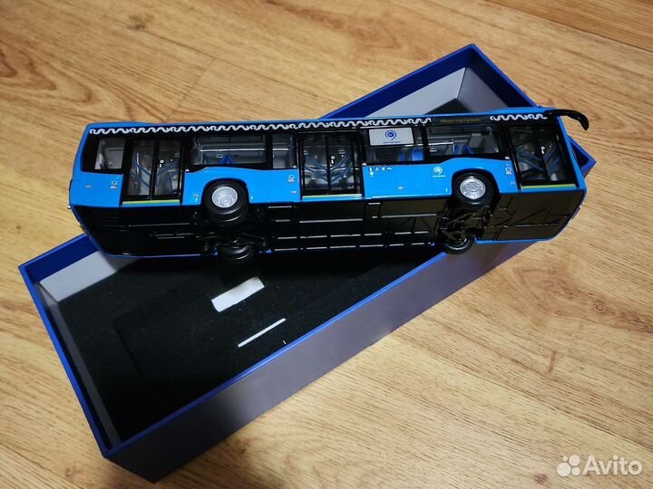 Моделиь 1:43 автобусы Камаз новый