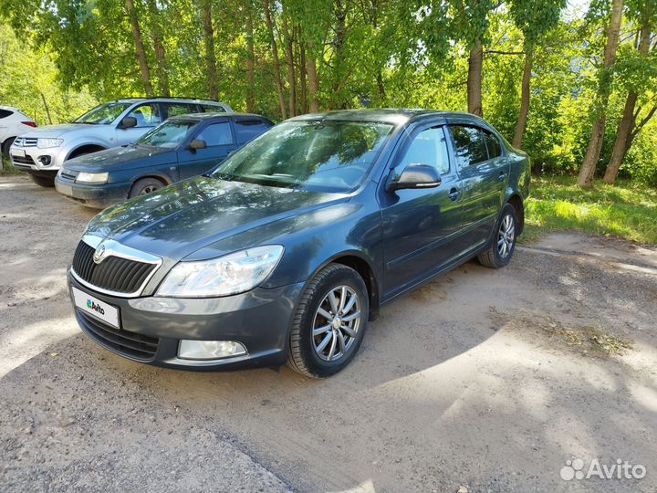 Skoda Octavia 1.6 AT, 2010, 228 500 км