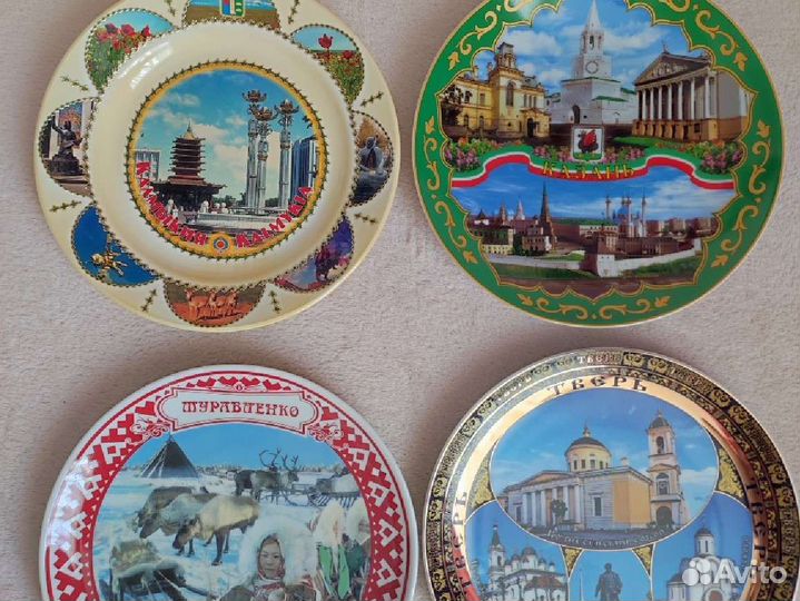 Сувенирные тарелки