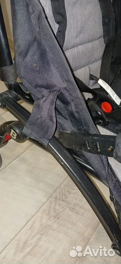 Прогулочная коляска yoya