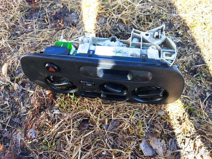 Блок управления печкой lancer7