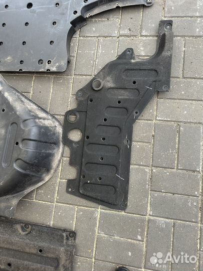 Защита днища lixiang l7 пластик оригинал