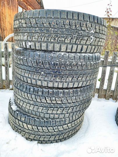 Dunlop SP Winter Ice 01 265/60 R18