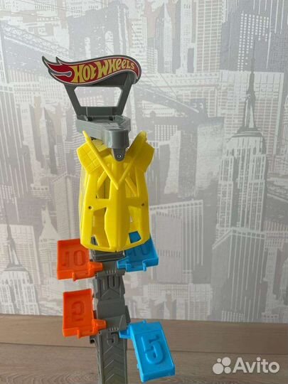 Гоночный трек hot wheels