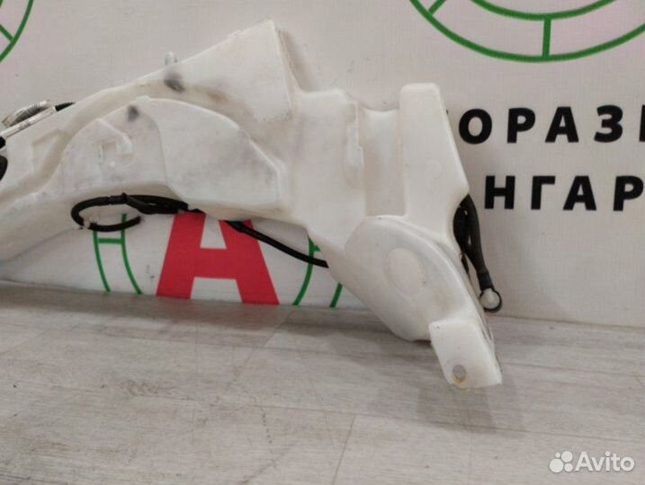 Бачок омывателя Ford Focus универсал 1.6L zetec-S