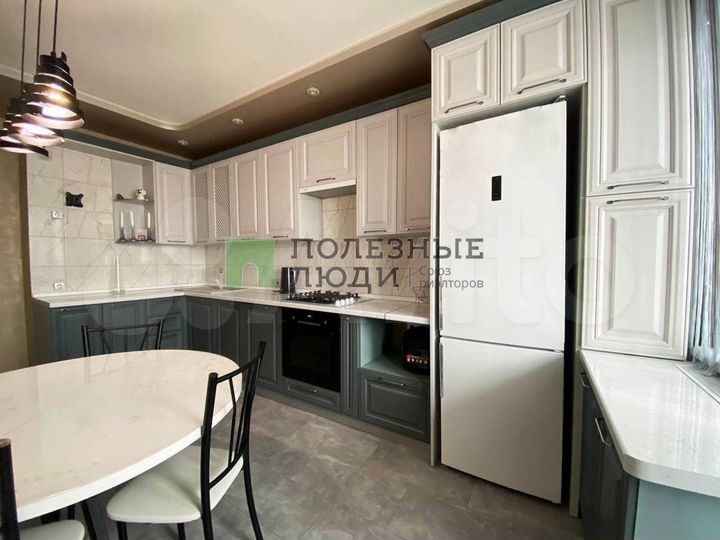 3-к. квартира, 70,8 м², 9/9 эт.