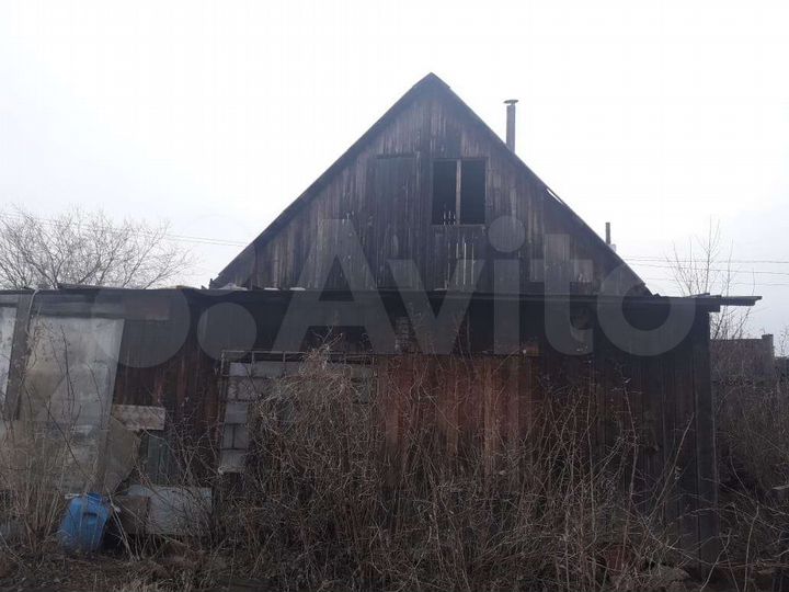 Дом 25 м² на участке 10 сот.