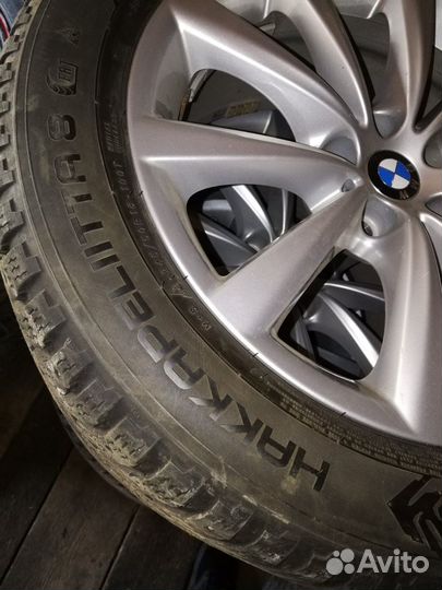 R18 Nokian Tyres Hakkapeliitta 8 245/50, PCD 5x112 DIA 66.6