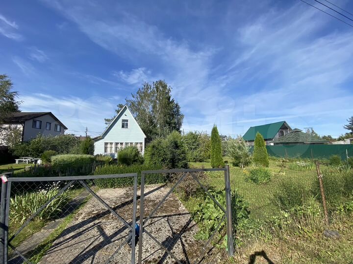 Дом 30 м² на участке 8,9 сот.