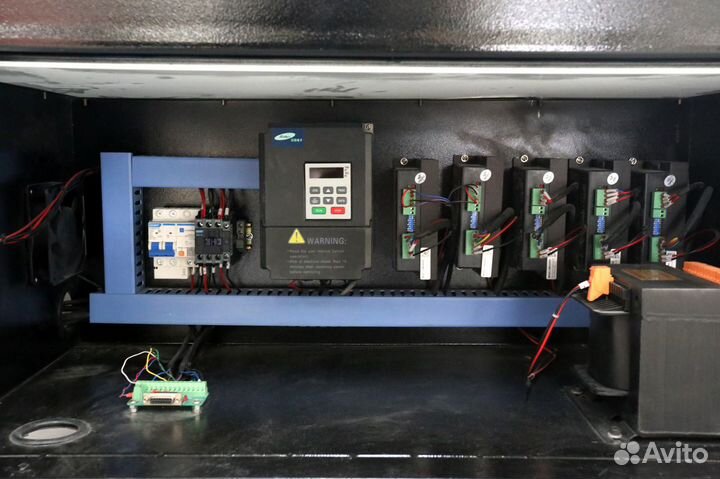 Фрезерный станок с чпу Shark 1525 (1530x2500х300)