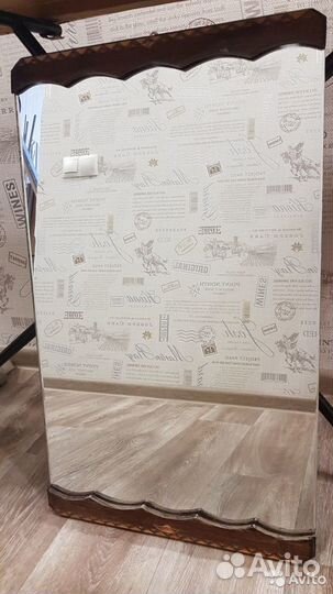 Советское настенное зеркало (с креплением)