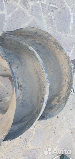 Подкрылок Range Rover 3 vogue задний левый L322