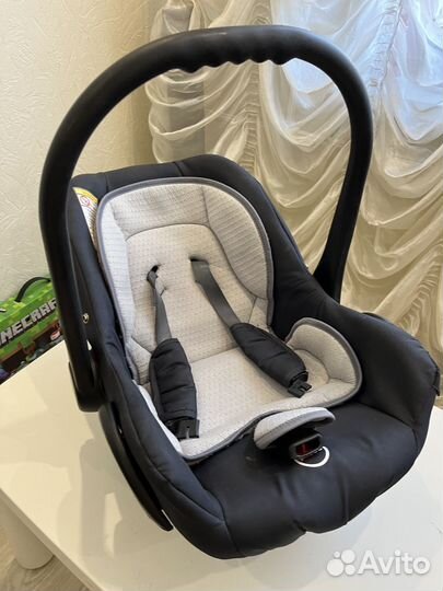 Коляска Tutis Zippy 3 в 1 New