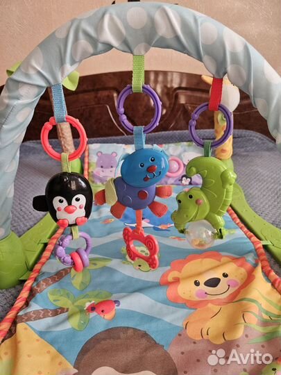 Развивающий коврик