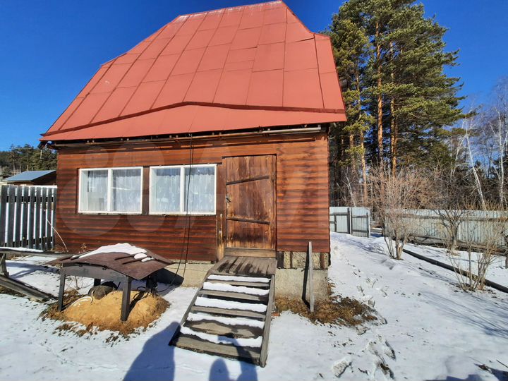 Дача 35 м² на участке 10 сот.