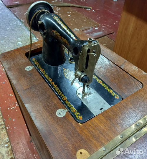 Швейная машина