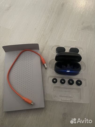 Продам наушники jbl tune 130NC