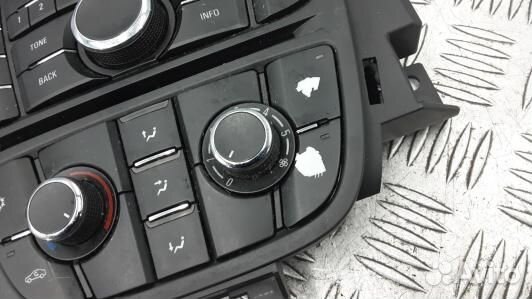 Магнитола opel astra J (ABG22I401)