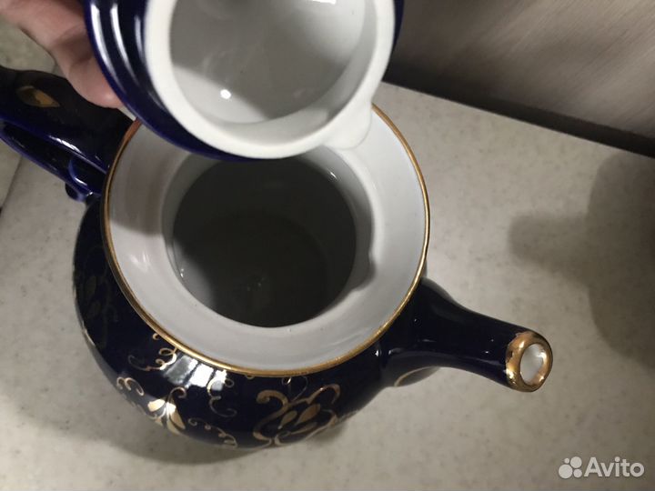 Чайник заварочный гжель, состояние ноавый