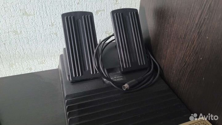 Игровой руль с педалями для пк