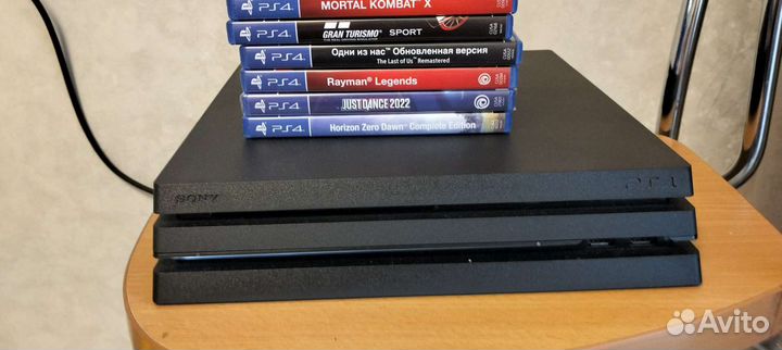 PS4 pro 1tb с играми