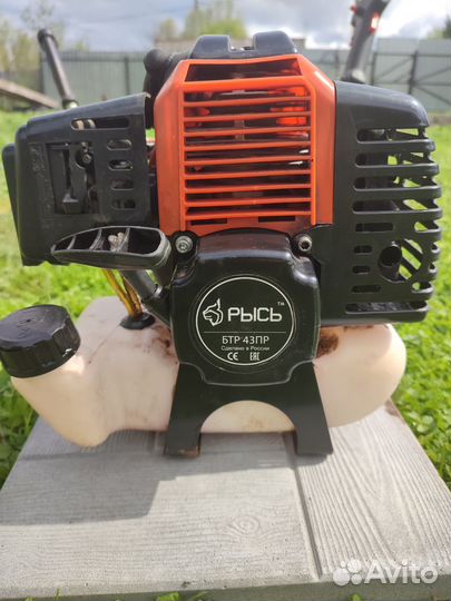 Триммер бензиновый