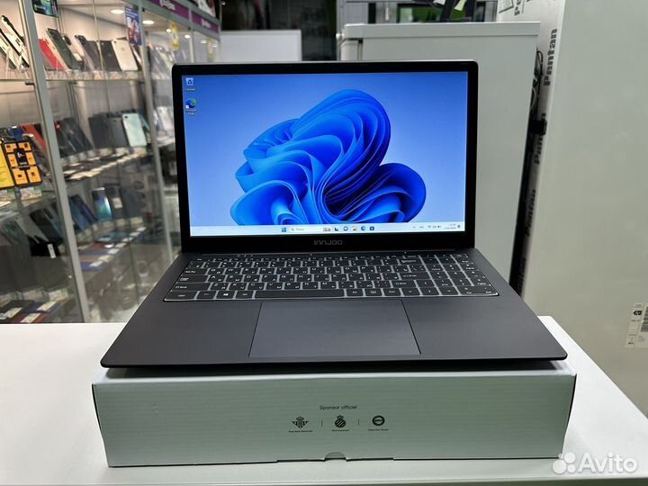 Ноутбук innjoo 2/8GB/256SSD новый