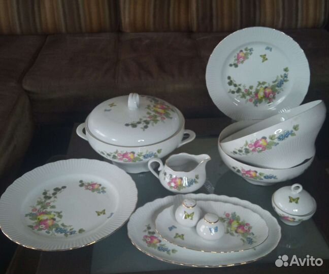 Попредметно. Столовый сервиз Jlmenay GDR