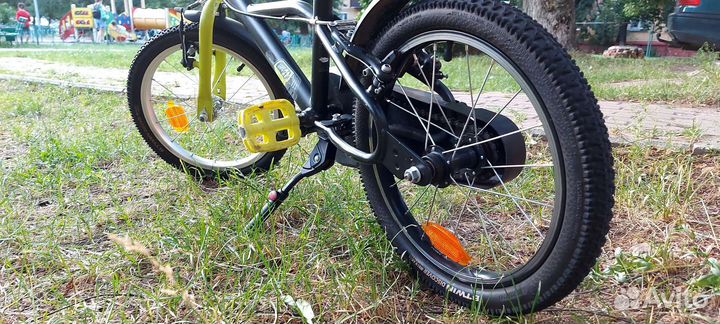 Детский велосипед B'twin Dark Hero 16