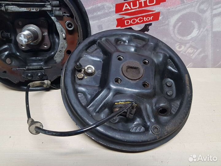 Тормозной механизм задний Renault Logan Stepway