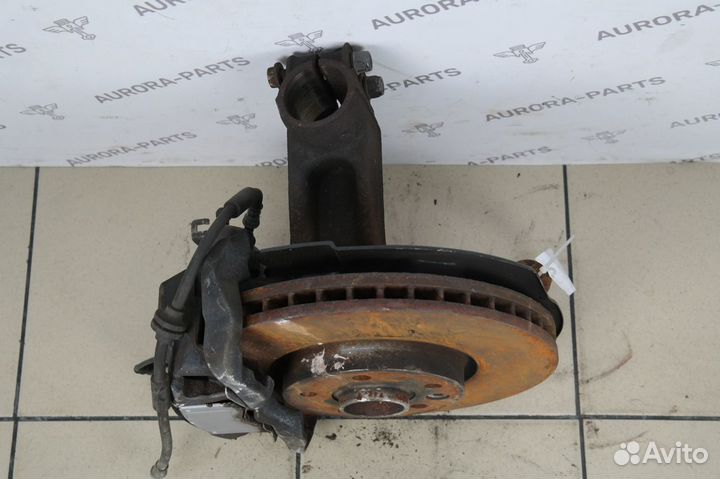 Кулак поворотный Transporter T5 2003-2015