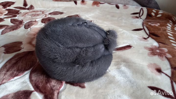 Шапки норковые женские