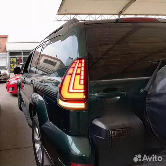 Задние фонари стопы Toyota Land Cruiser Prado 120