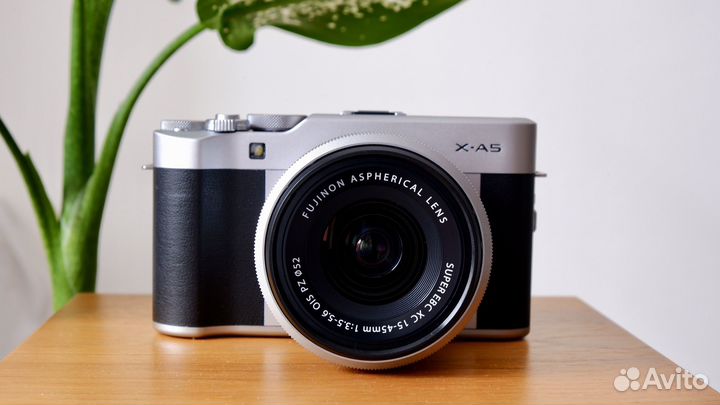 Fujifilm X-A5
