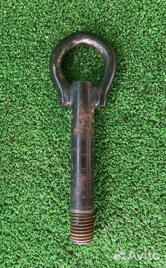 Крюк буксировочный Renault Logan