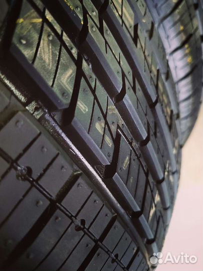 Kumho Solus KL21 235/60 R18 103H