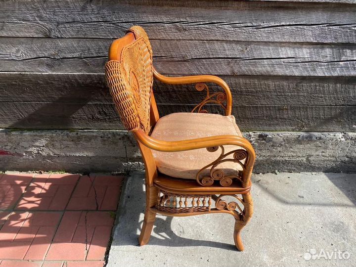 Комплект мебели из натурального ротанга б/у