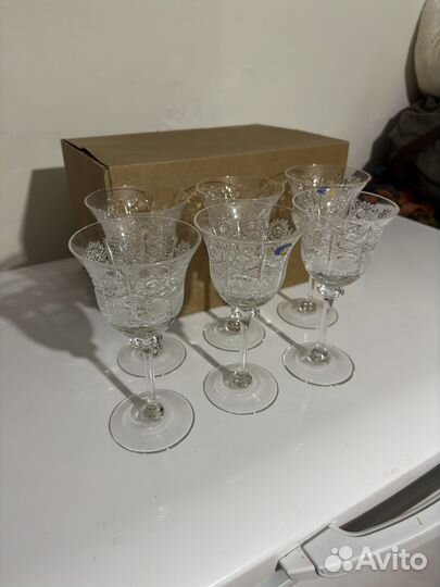 Набор хрустальных фужеров