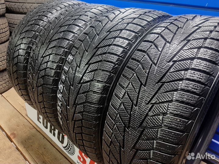 Hankook Winter I'Cept IZ2 215/55 R17 99T