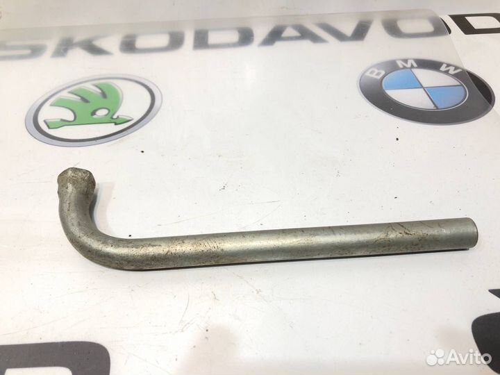 Баллонный ключ Skoda Octavia A5 (1Z) 2011