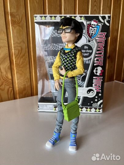 Кукла Монстер Хай Джексон Джекилл базовый