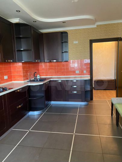 3-к. квартира, 90 м², 11/11 эт.