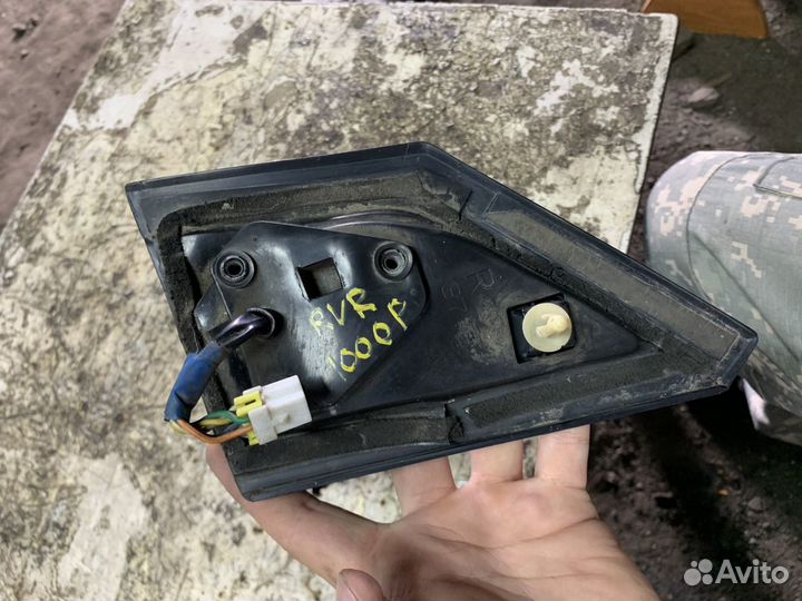 Зеркало правое Mitsubishi RVR