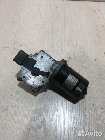 Мотор дворников Skoda Fabia 2