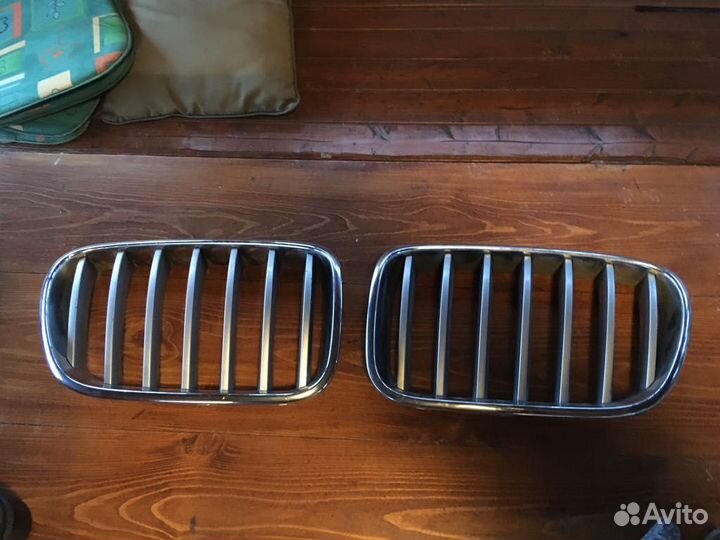 BMW X4 ф26 ноздри в бампер