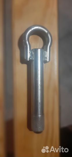 Крюк буксировочный тойота