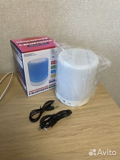 Сенсорная LED-колонка с bluetooth